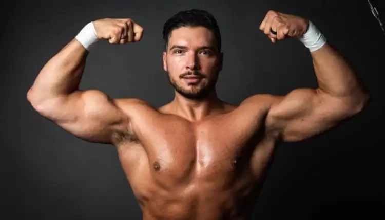 Ethan Page explains how he lost 50 pounds, Tommy Dreamer slept on his parents couch