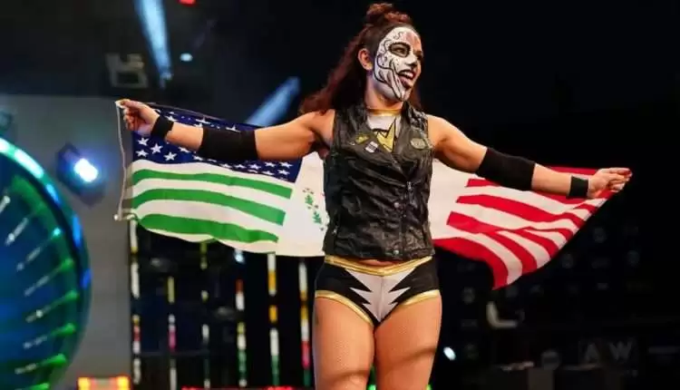 AEW star Thunder Rosa reveals she recently suffered a concussion